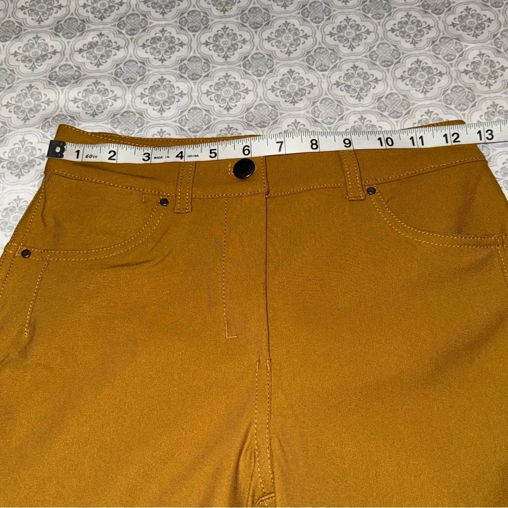 Lululemon city sleek 5 pocket 7/8 pant spiced bronze Size 2